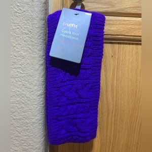 Tru fit cable knit headband